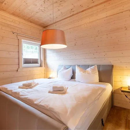 Bergwaldsuites 公寓 *