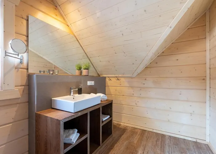 Bergwaldsuites * 시르케